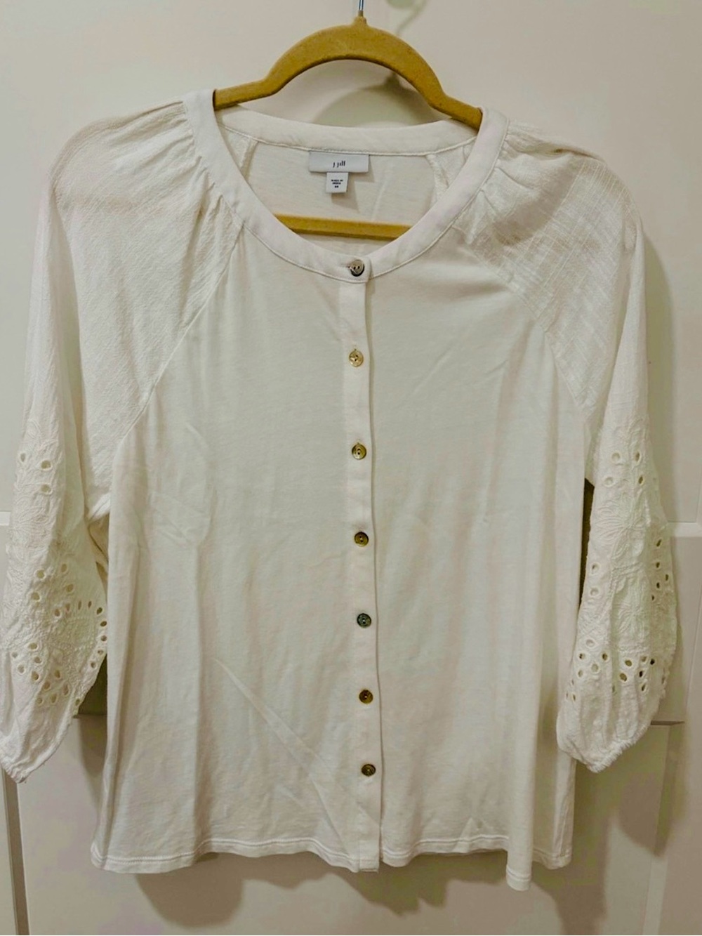 J. Jill Cream Button-Front Eyelet Sleeve Blouse